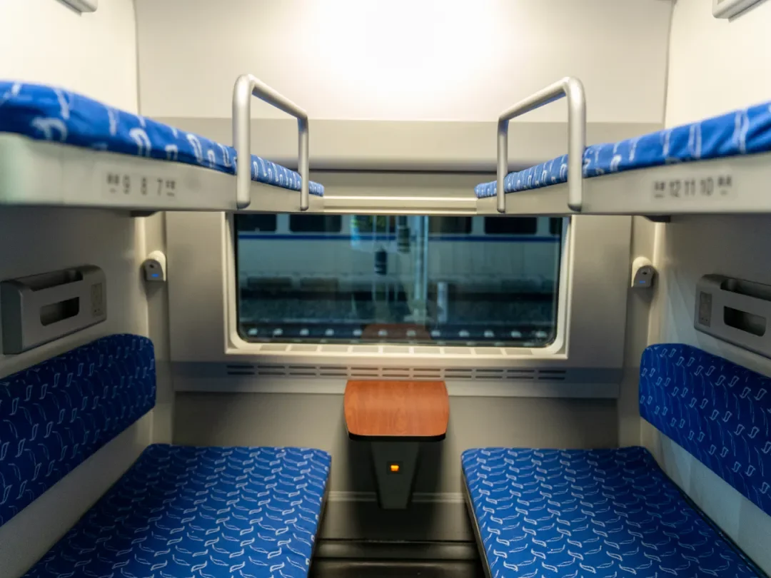 98859E5C-9FB5-438C-A431-8ECDEF2C9745.png