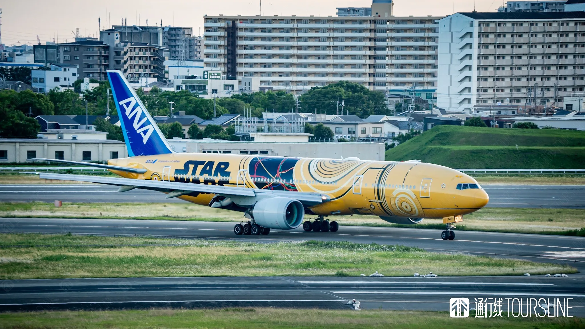 全日空星战C-3PO彩绘机即将结束运营