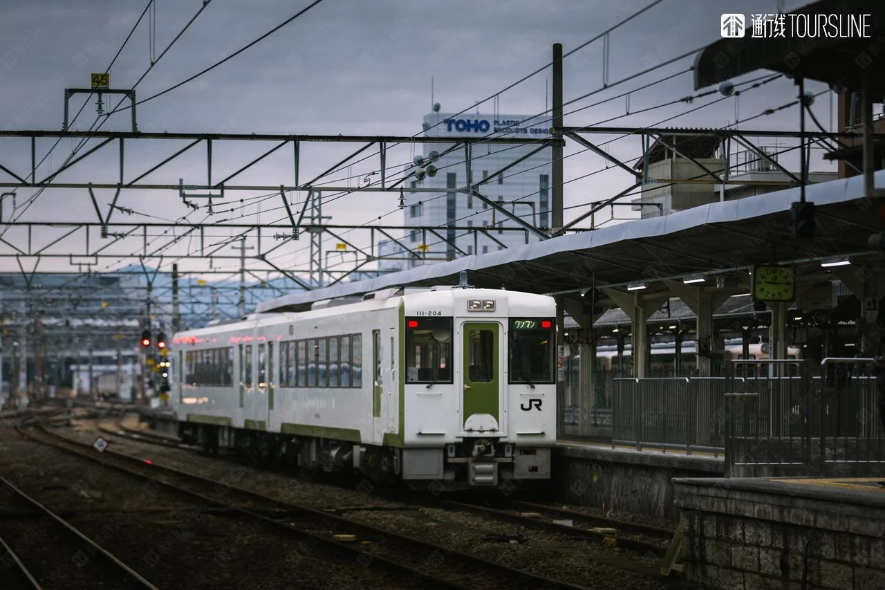 春季临时列车安排出炉，JR东复刻国铁时代经典涂装